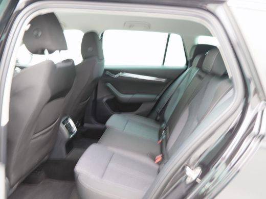 Skoda Octavia Combi 1.0 e-TSI Business Edition Plus 110 Pk Automaat | Digitaal Dashboard | Adaptive Cruise | Tr... ActivLease financial lease