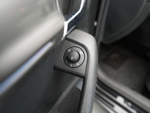 Skoda Octavia Combi 1.5 TSI 150pk DSG Greentech Business Edition Plus Navigatie Stoelverwarming Canton Clima 104 ActivLease financial lease