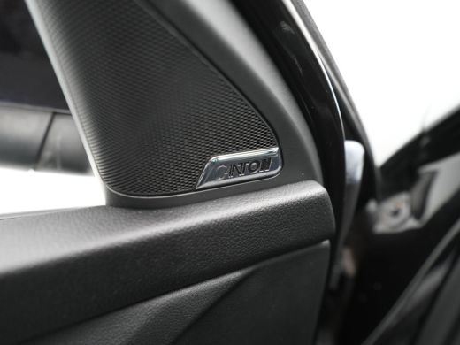 Skoda Octavia Combi 1.5 TSI 150pk DSG Greentech Business Edition Plus Navigatie Stoelverwarming Canton Clima 104 ActivLease financial lease