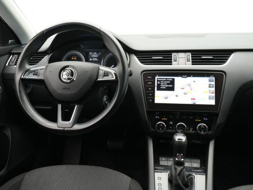 Skoda Octavia Combi 1.5 TSI 150pk DSG Greentech Business Edition Plus Navigatie Stoelverwarming Canton Clima 104 ActivLease financial lease