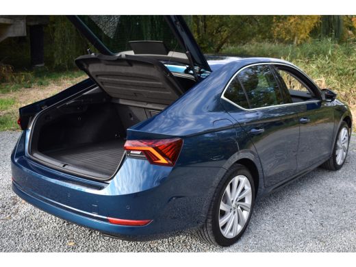 Skoda Octavia TSI iV PHEV 204PK DSG HYBRID BUSINESS CAMERA/NAVI/VIRTUAL ActivLease financial lease