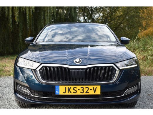 Skoda Octavia TSI iV PHEV 204PK DSG HYBRID BUSINESS CAMERA/NAVI/VIRTUAL ActivLease financial lease