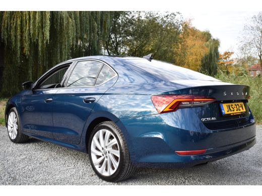 Skoda Octavia TSI iV PHEV 204PK DSG HYBRID BUSINESS CAMERA/NAVI/VIRTUAL ActivLease financial lease