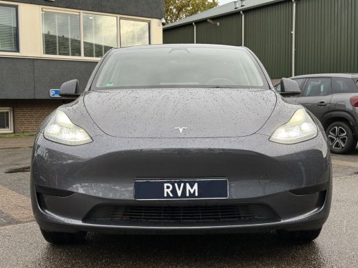 Tesla Model Y RWD 58 kWh AFNEEMBARE TREKHAAK| STOEL/ STUURVERW| AUTOPILOT| RIJKLAARPRIJS INCL. TESLA GARANTIE t... ActivLease financial lease
