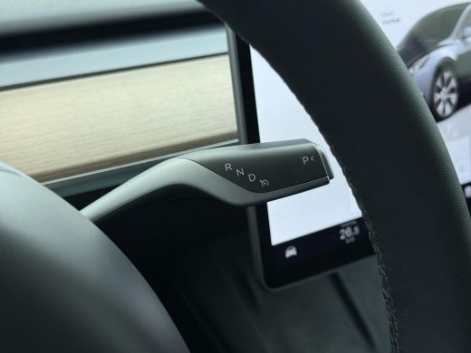 Tesla Model Y RWD 58 kWh AFNEEMBARE TREKHAAK| STOEL/ STUURVERW| AUTOPILOT| RIJKLAARPRIJS INCL. TESLA GARANTIE t... ActivLease financial lease