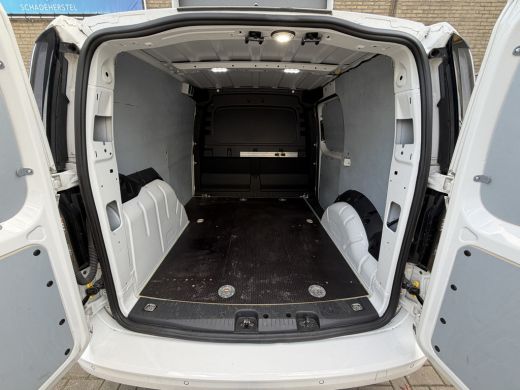 Volkswagen Caddy 2.0 TDI 123PK EURO 6 1st Edition AUTOMAAT(DSG) CarPlay/cruise control/trekhaak ActivLease financial lease