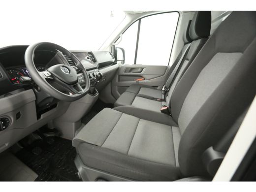 Volkswagen Crafter 35 2.0 TDI | Bakwagen | Laadklep | Zijdeur | 3000KG Trekgew. | 3-Zits | Airco | Cruise | Carplay ActivLease financial lease