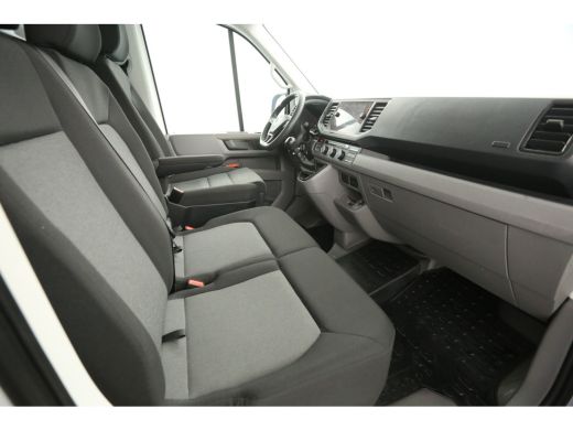 Volkswagen Crafter 35 2.0 TDI | Bakwagen | Laadklep | Zijdeur | 3000KG Trekgew. | 3-Zits | Airco | Cruise | Carplay ActivLease financial lease