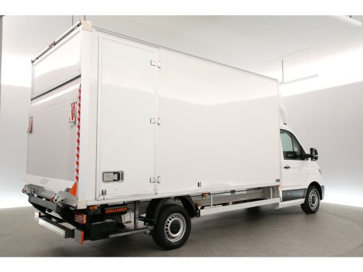 Volkswagen Crafter 35 2.0 TDI | Bakwagen | Laadklep | Zijdeur | 3000KG Trekgew. | 3-Zits | Airco | Cruise | Carplay ActivLease financial lease