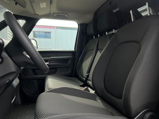 Volkswagen ID. Buzz Cargo Cargo Anniversary Edition 340pk | Achteruitrijcamera | Apple Carplay/Android Auto | Keyless start ActivLease financial lease