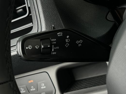 Volkswagen ID. Buzz Cargo Cargo Anniversary Edition 340pk | Achteruitrijcamera | Apple Carplay/Android Auto | Keyless start ActivLease financial lease