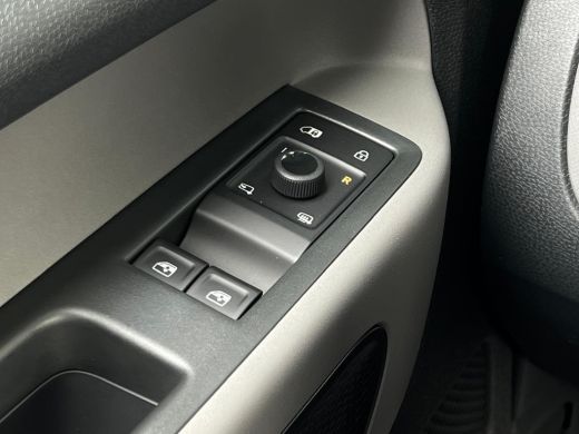 Volkswagen ID. Buzz Cargo Cargo Anniversary Edition 340pk | Achteruitrijcamera | Apple Carplay/Android Auto | Keyless start ActivLease financial lease