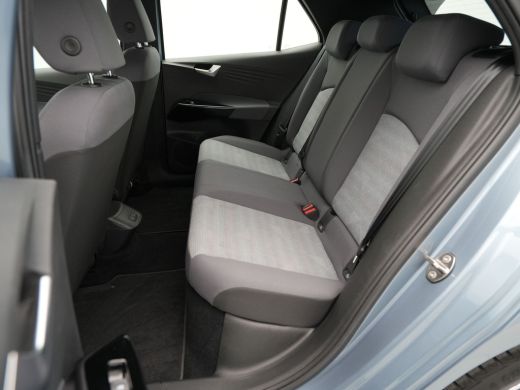 Volkswagen ID.3 Life 58 kWh 204pk Navigatie Stoelverwarming Acc Pdc 171 ActivLease financial lease