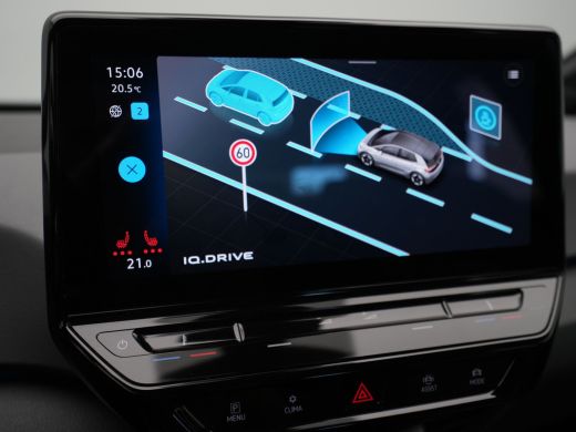 Volkswagen ID.3 Life 58 kWh 204pk Navigatie Stoelverwarming Acc Pdc 171 ActivLease financial lease