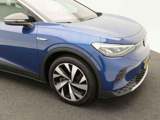 Volkswagen ID.4 First 77 kWh Automaat 205 Pk | Trekhaak | Adaptive Cruise | Camera | CarPlay | Navigatie | LED | ... ActivLease financial lease