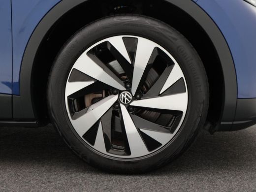 Volkswagen ID.4 First 77 kWh Automaat 205 Pk | Trekhaak | Adaptive Cruise | Camera | CarPlay | Navigatie | LED | ... ActivLease financial lease