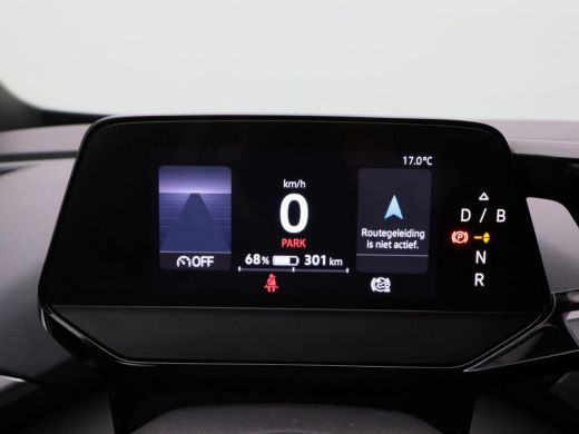 Volkswagen ID.4 First 77 kWh Automaat 205 Pk | Trekhaak | Adaptive Cruise | Camera | CarPlay | Navigatie | LED | ... ActivLease financial lease