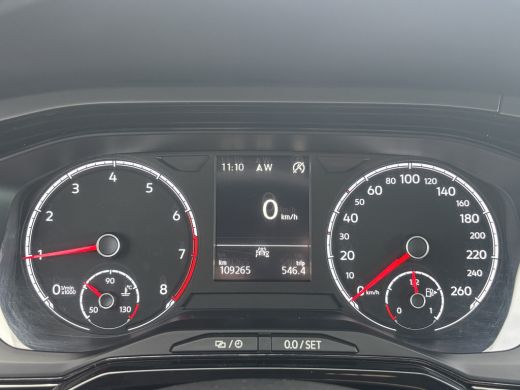 Volkswagen Polo 1.0 TSI Highline Business | Parkeer Sensoren | Stoelverwarming | Navi | Cruise ActivLease financial lease