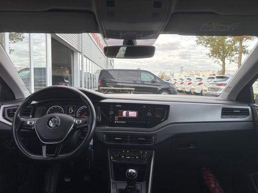 Volkswagen Polo 1.0 TSI Highline Business | Parkeer Sensoren | Stoelverwarming | Navi | Cruise ActivLease financial lease