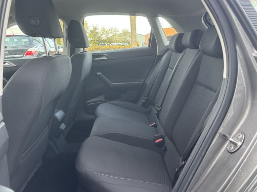 Volkswagen Polo 1.0 TSI Highline Business | Parkeer Sensoren | Stoelverwarming | Navi | Cruise ActivLease financial lease