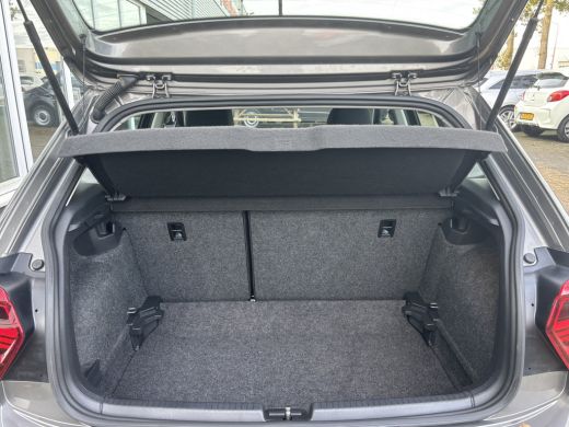 Volkswagen Polo 1.0 TSI Highline Business | Parkeer Sensoren | Stoelverwarming | Navi | Cruise ActivLease financial lease