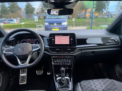 Volkswagen T-Roc 1.5 TSI R-Line Business | Pano | Vol! | | 150Pk | Automaat | ActivLease financial lease