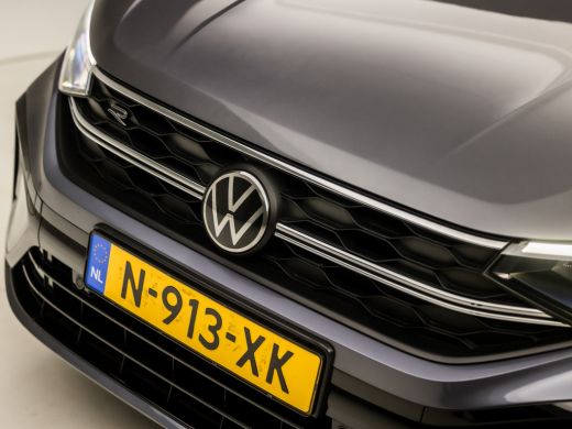Volkswagen Taigo 1.0 TSI R-Line Automaat (2X R-LINE, VIRTUAL COCKPIT, APPLE CARPLAY, GROOT NAVI, STOELVERWARMING, ... ActivLease financial lease