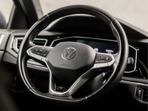 Volkswagen Taigo 1.0 TSI R-Line Automaat (2X R-LINE, VIRTUAL COCKPIT, APPLE CARPLAY, GROOT NAVI, STOELVERWARMING, ... ActivLease financial lease