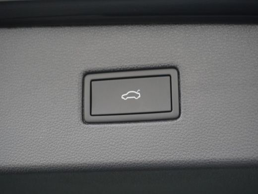 Volkswagen Tiguan 1.5 TSI R-Line Business VAN: 47.900,- VOOR: 39.877,- UW EINDEJAARSVOORDEEL: 8.023,- EURO R LINE i... ActivLease financial lease