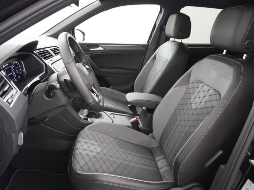 Volkswagen Tiguan 1.5 TSI R-Line Business VAN: 47.900,- VOOR: 39.877,- UW EINDEJAARSVOORDEEL: 8.023,- EURO R LINE i... ActivLease financial lease