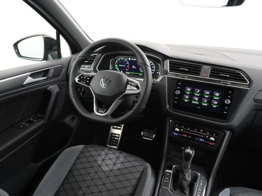 Volkswagen Tiguan 1.5 TSI R-Line Business VAN: 47.900,- VOOR: 39.877,- UW EINDEJAARSVOORDEEL: 8.023,- EURO R LINE i... ActivLease financial lease