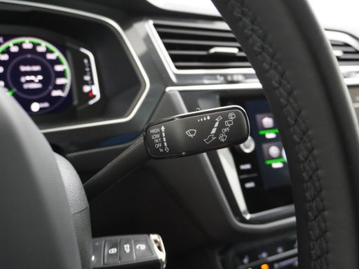 Volkswagen Tiguan 1.5 TSI R-Line Business VAN: 47.900,- VOOR: 39.877,- UW EINDEJAARSVOORDEEL: 8.023,- EURO R LINE i... ActivLease financial lease