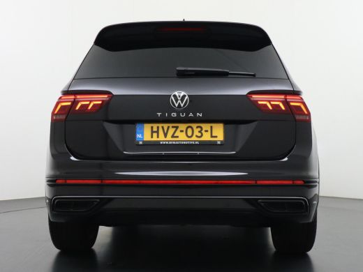 Volkswagen Tiguan 1.5 TSI R-Line Business VAN: 47.900,- VOOR: 39.877,- UW EINDEJAARSVOORDEEL: 8.023,- EURO R LINE i... ActivLease financial lease