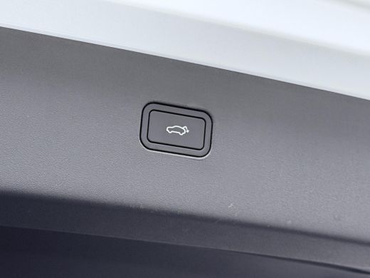 Volvo  EX30 Twin Motor Performance Plus 69 kWh ELEKTRISCHE STOEL. | STOEL/ STUUR VERWARMING |VOLVO FABRIEKSGA... ActivLease financial lease