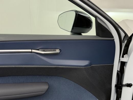 Volvo  EX30 Twin Motor Performance Plus 69 kWh ELEKTRISCHE STOEL. | STOEL/ STUUR VERWARMING |VOLVO FABRIEKSGA... ActivLease financial lease