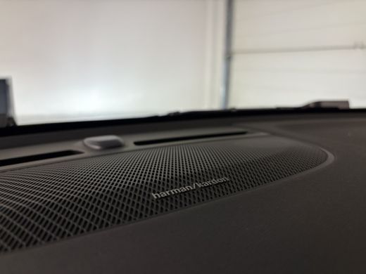 Volvo  EX40 Single Motor Extended Range Business Edition | 360° Camera | Harman Kardon | Adaptieve Cruise Con... ActivLease financial lease