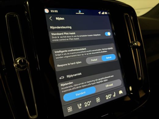 Volvo  EX40 Single Motor Extended Range Business Edition | 360° Camera | Harman Kardon | Adaptieve Cruise Con... ActivLease financial lease