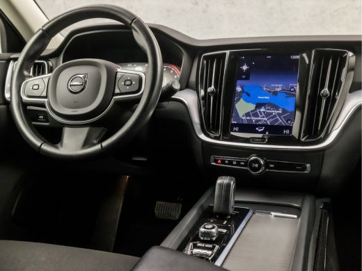 Volvo  V60 2.0 B3 Sport Automaat (APPLE CARPLAY, GROOT NAVI, KEYLESS, ADAPTIVE CRUISE, ELEK SPORTSTOELEN, GE... ActivLease financial lease