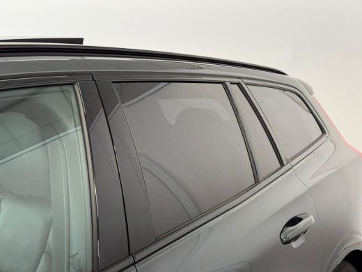 Volvo  V60 T6 Plug-in hybrid AWD Ultra Dark | Achterbank verwarmd | Airco separaat achter | Apple Carplay/An... ActivLease financial lease