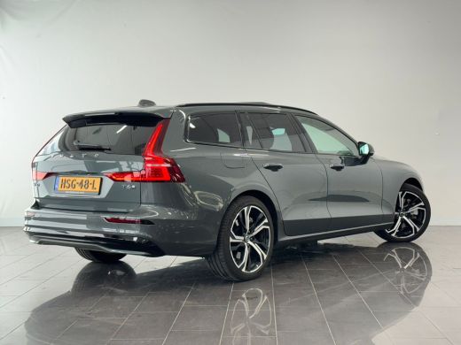 Volvo  V60 T6 Plug-in hybrid AWD Ultra Dark | Achterbank verwarmd | Airco separaat achter | Apple Carplay/An... ActivLease financial lease