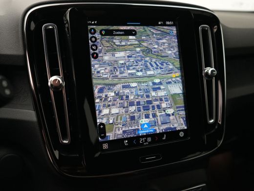 Volvo  XC40 Recharge Core 70 kWh Climate Pack: Warmtepomp | Stuur/Stoelverwarming | Getint-Glas | Camera | Ke... ActivLease financial lease