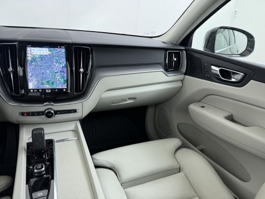 Volvo  XC60 2.0 T6 Plug-in hybrid AWD Inscription Expression VAN: 41.900,- VOOR: 37770,- UW EINDEJAARSVOORDEE... ActivLease financial lease