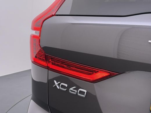 Volvo  XC60 2.0 T6 Plug-in hybrid AWD Inscription Expression VAN: 41.900,- VOOR: 37770,- UW EINDEJAARSVOORDEE... ActivLease financial lease