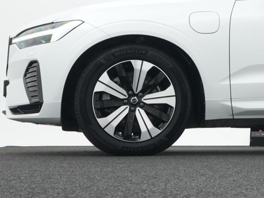 Volvo  XC60 2.0 T6 Plug-in hybrid AWD Plus Dark | Luchtvering | Panoramadak | Leder | Elek stoel | Camera ActivLease financial lease
