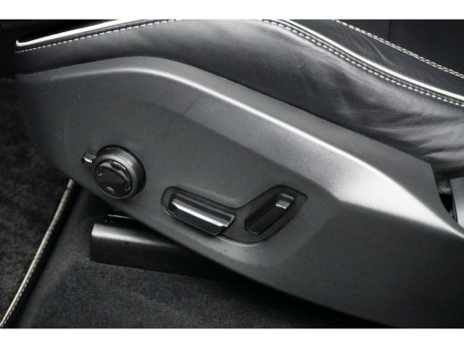 Volvo  XC60 T6 AWD R-Design Luchtvering | Bowers & Wilkins | Head-up display |  Adaptive Cruise | 360&deg; Camera... ActivLease financial lease