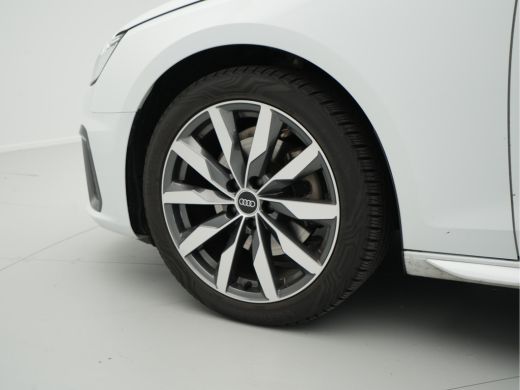 Audi A4 Avant 35 TFSI S Line edition Competition Navigatie Clima Cruise Pdc ActivLease financial lease