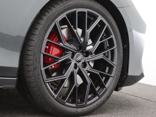 Audi A6 Avant 2.0 e-hybrid quattro S edition Competition 367PK Sportstoelen plus, head-up, B&O sound, Luc... ActivLease financial lease