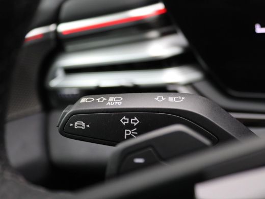 Audi A6 Avant 2.0 e-hybrid quattro S edition Competition 367PK Sportstoelen plus, head-up, B&O sound, Luc... ActivLease financial lease