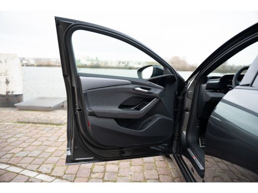 Audi A6 Avant e-tron Avant e-tron S edition quattro 100 kWh | Tech Pro | Trekhaak | 428 pk ActivLease financial lease