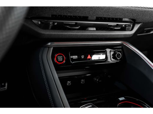 Audi Q5 Sportback S edition | Audi virtual cockpit | Exterieurpakket zwart | Hemelbekleding in zwart ActivLease financial lease